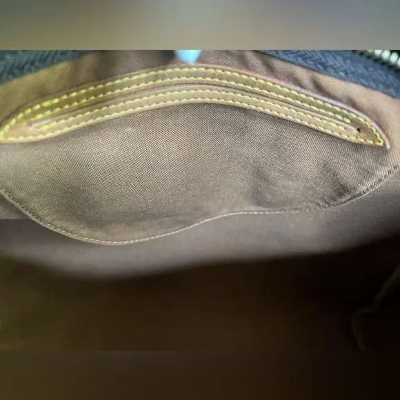 COPY - 💯 AUTH Louis Vuitton Speedy 35 custom My World Tour bag - Picture 12 of 14